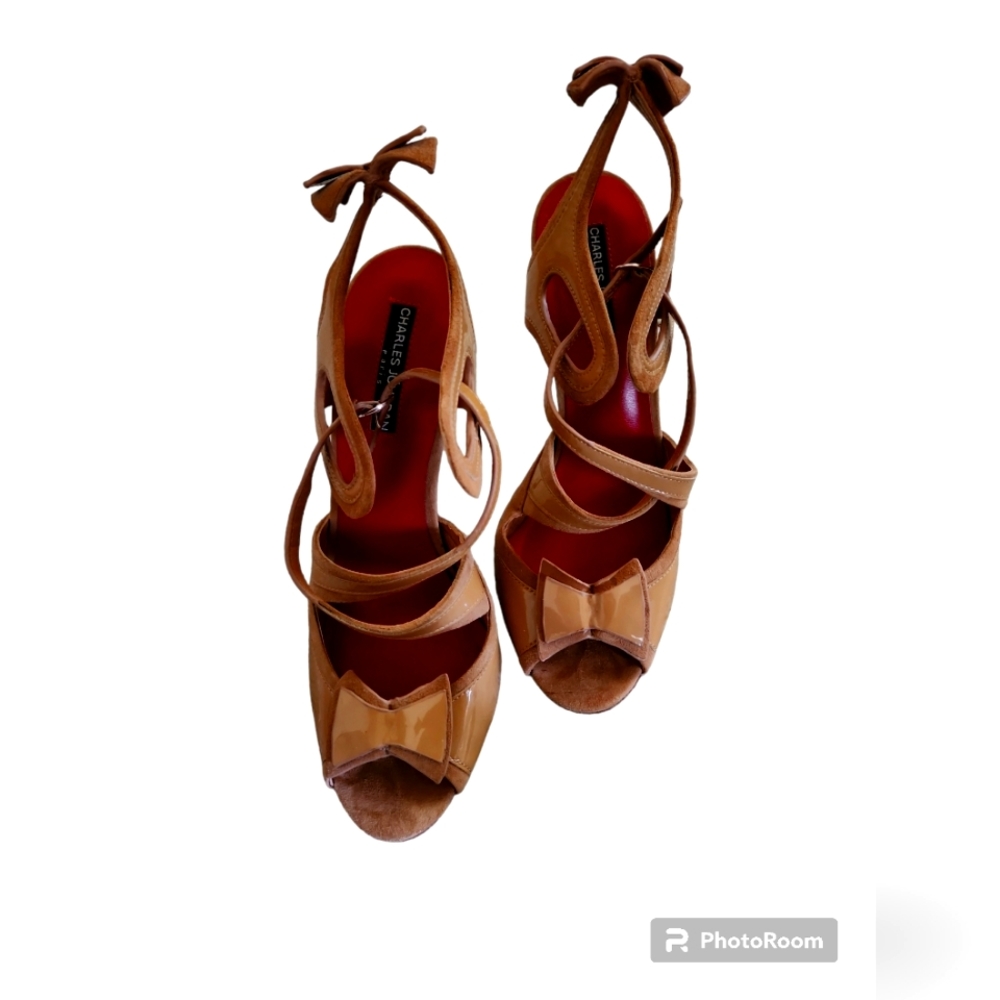Charles Jourdan heels size 10M Tan